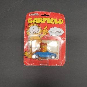 VTG Collectible Garfield in a Car